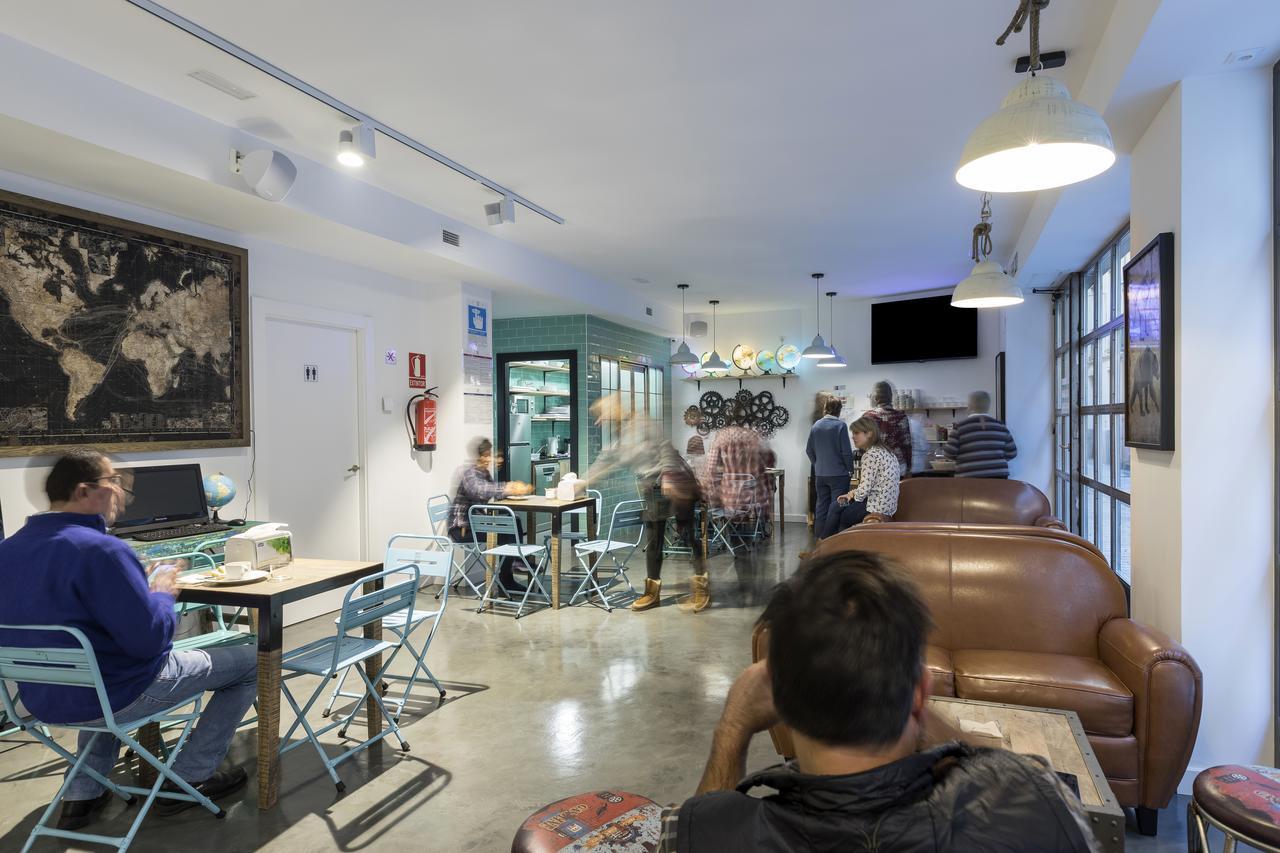 Winederful Hostel&Café Logroño Exterior foto